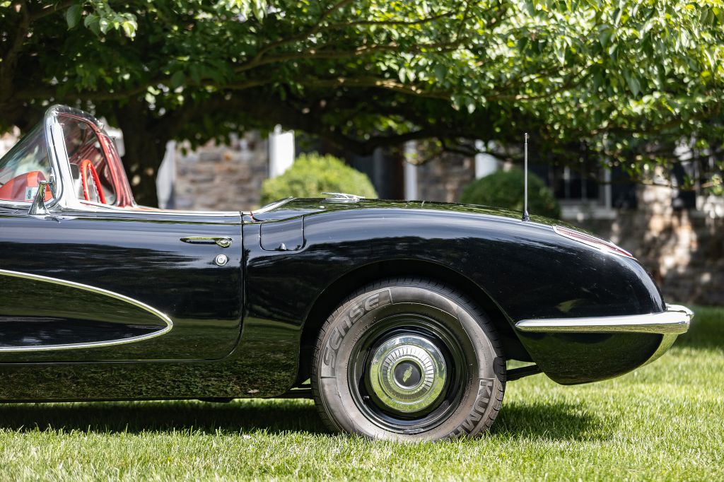Photo 56 of this CHEVROLET CORVETTE