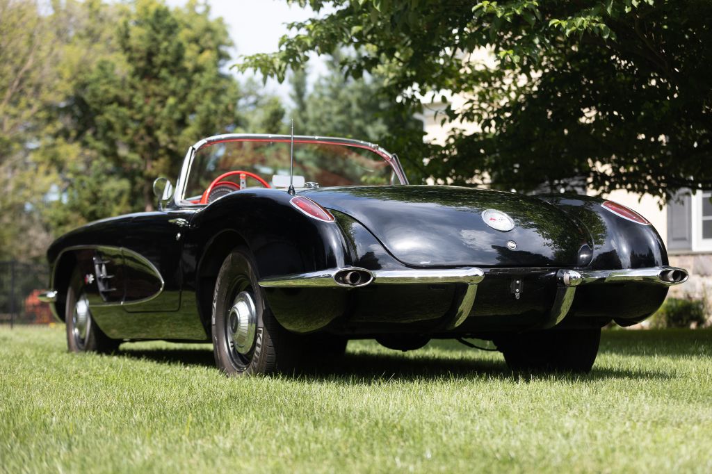 Photo 60 of this CHEVROLET CORVETTE