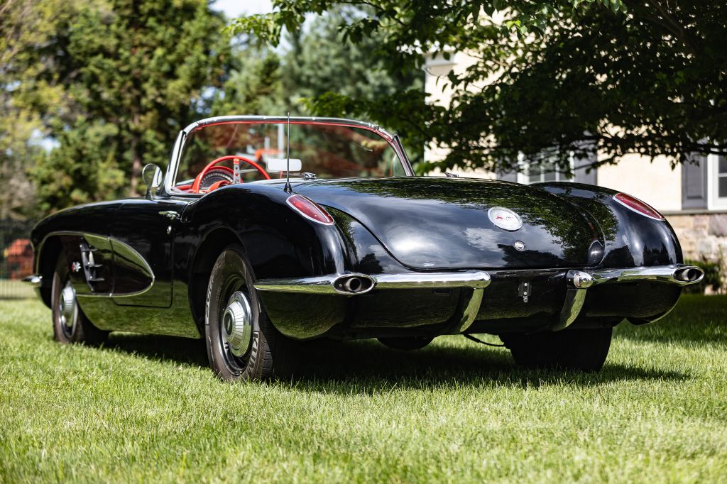 Photo 61 of this CHEVROLET CORVETTE