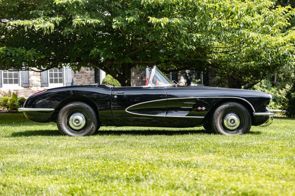Photo 68 of this CHEVROLET CORVETTE