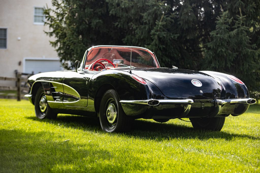 Photo 81 of this CHEVROLET CORVETTE