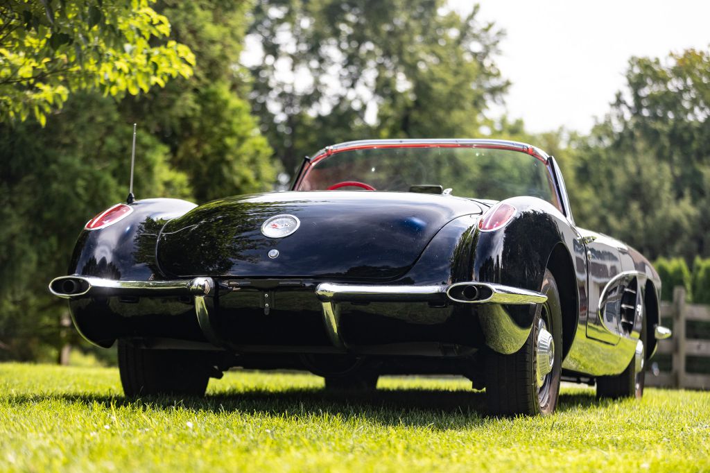 Photo 82 of this CHEVROLET CORVETTE