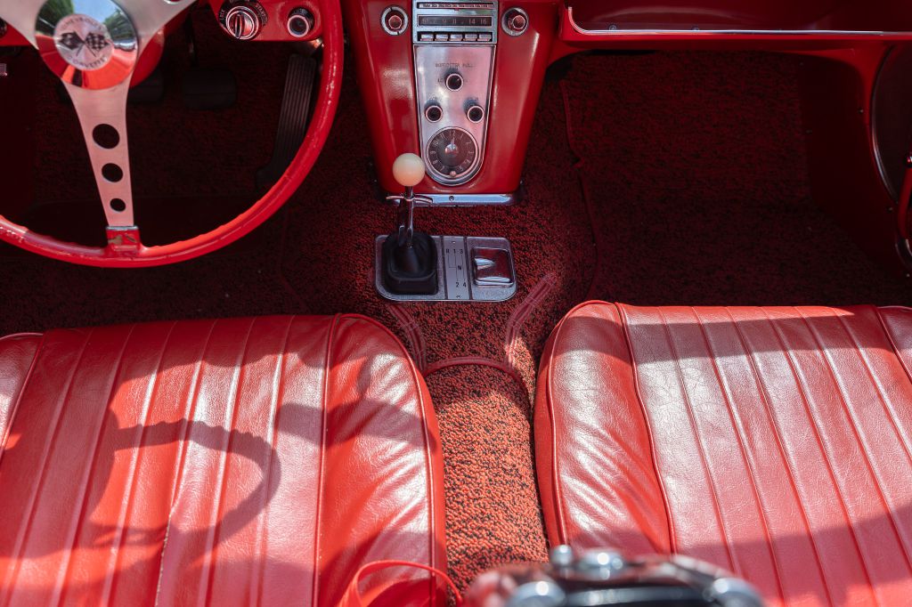 Photo 120 of this CHEVROLET CORVETTE