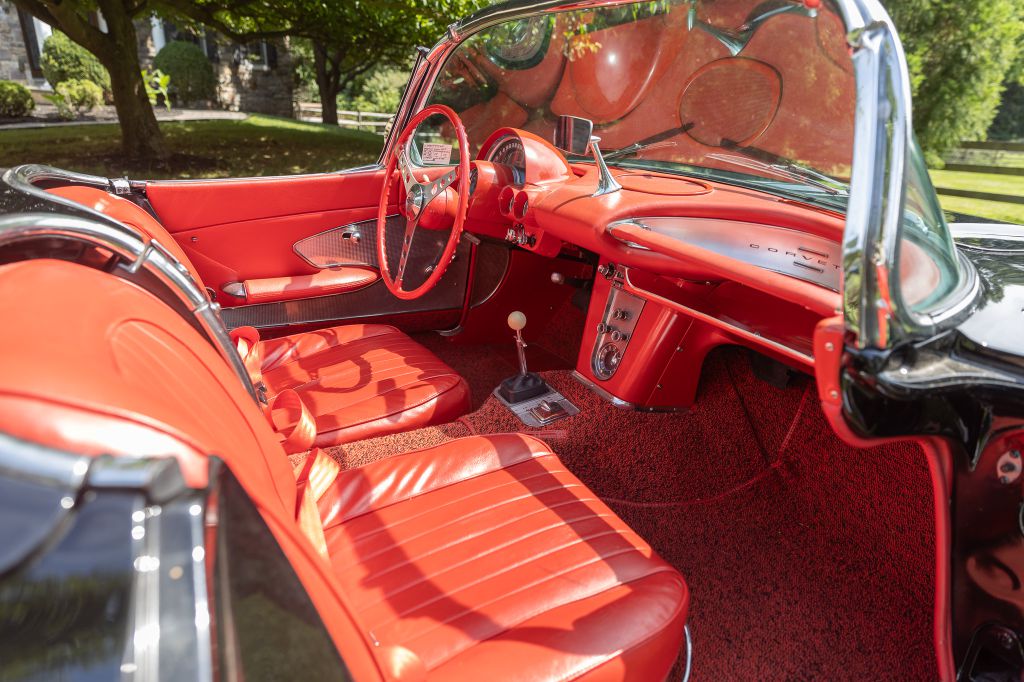 Photo 127 of this CHEVROLET CORVETTE