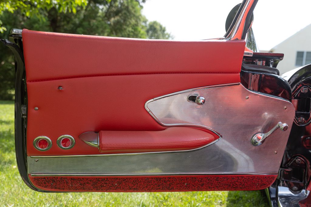 Photo 134 of this CHEVROLET CORVETTE