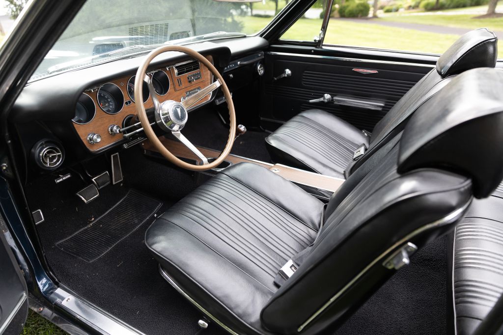 Photo 7 of this PONTIAC GTO