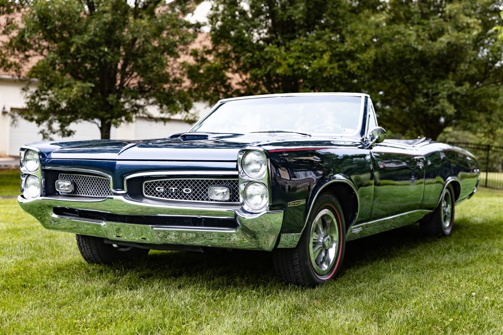 Photo 9 of this PONTIAC GTO