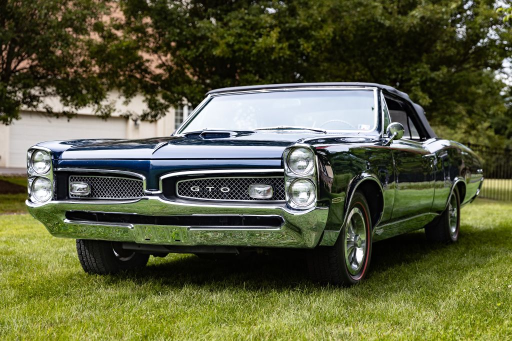 Photo 31 of this PONTIAC GTO