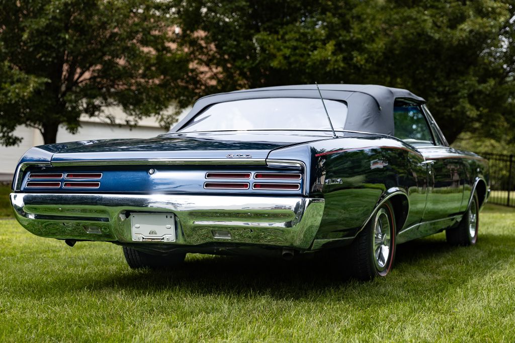 Photo 38 of this PONTIAC GTO