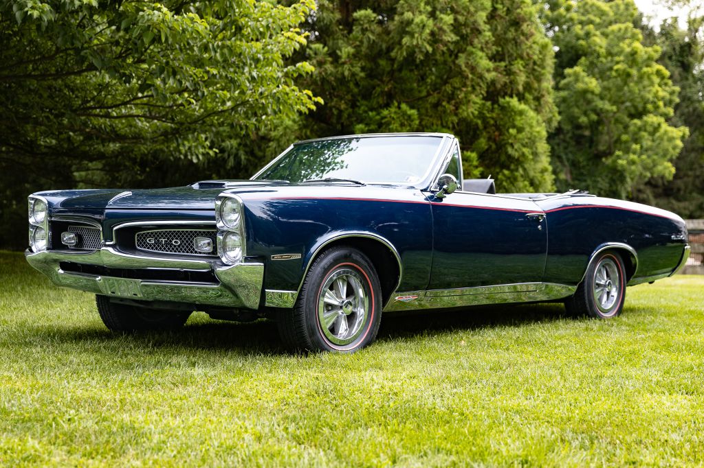 Photo 60 of this PONTIAC GTO