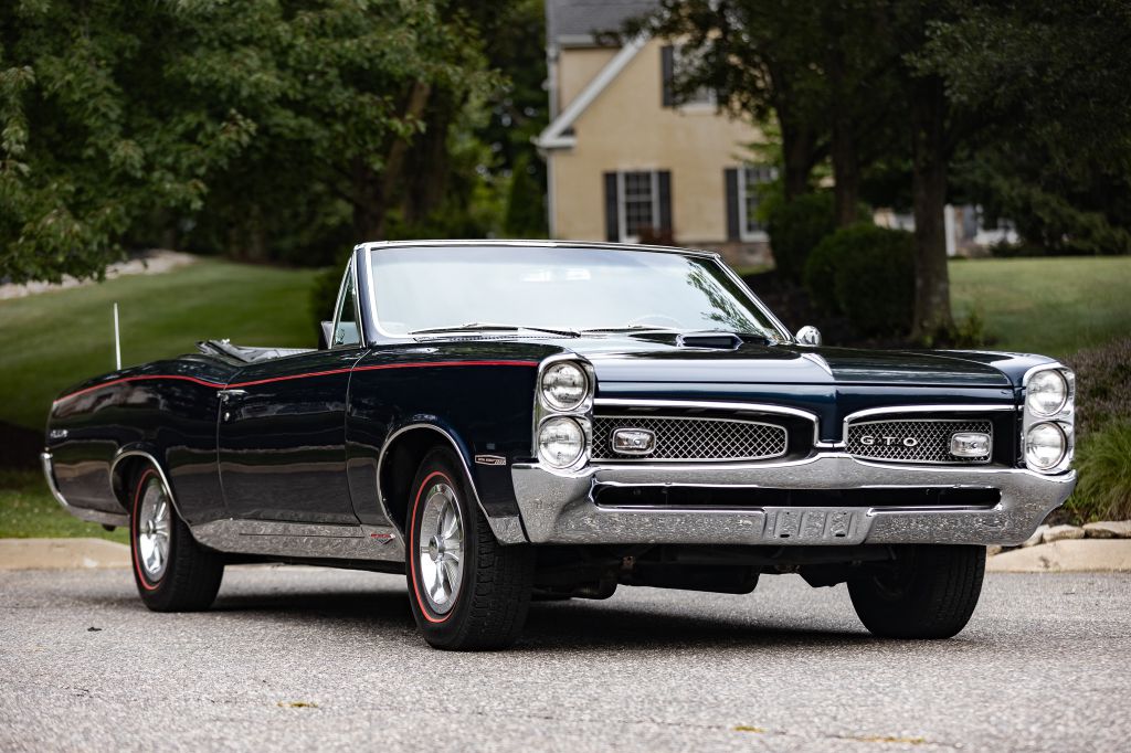 Photo 121 of this PONTIAC GTO