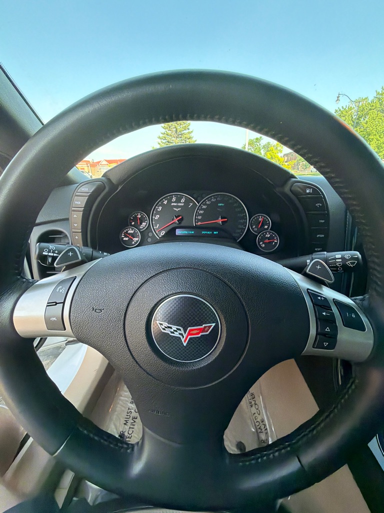 Photo 10 of this CHEVROLET CORVETTE