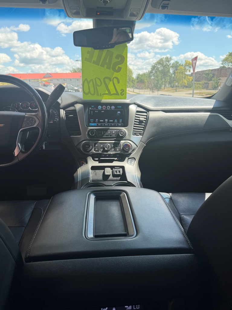 Photo 6 of this CHEVROLET SUBURBAN