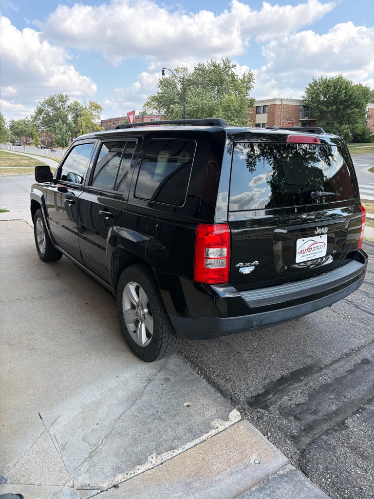Photo 4 of this JEEP PATRIOT