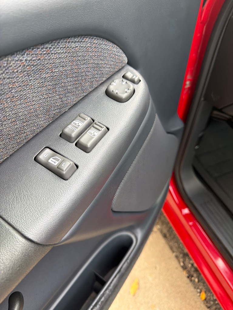Photo 11 of this GMC NEW SIERRA