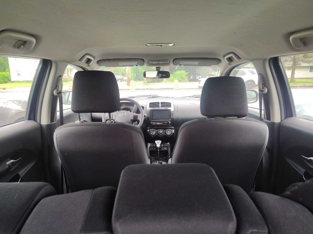 Photo 6 of this SCION XD