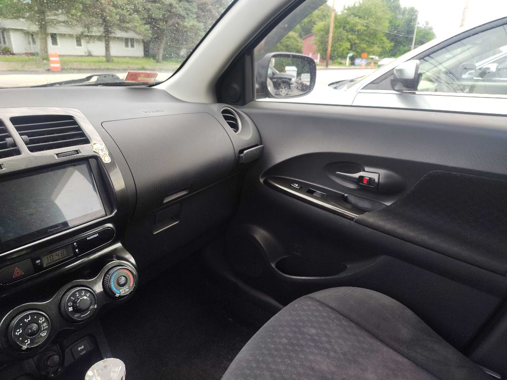 Photo 13 of this SCION XD