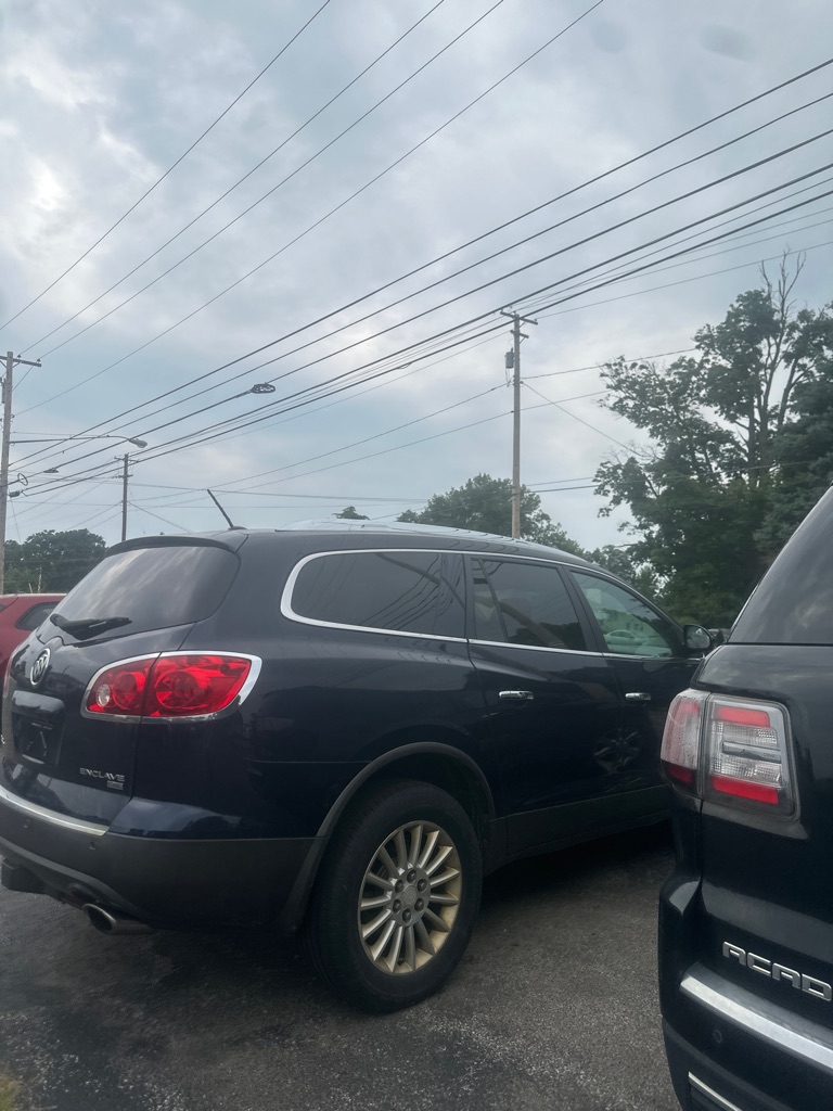 Photo 3 of this BUICK ENCLAVE