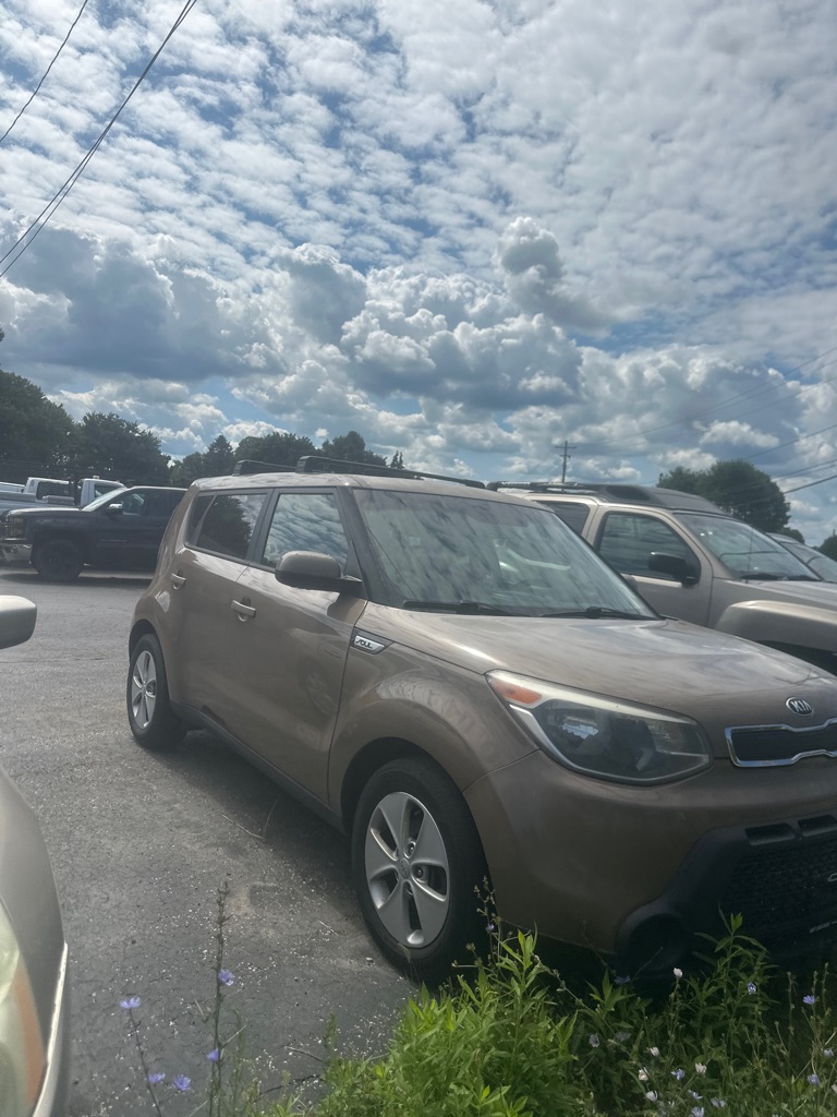 Photo 8 of this KIA SOUL