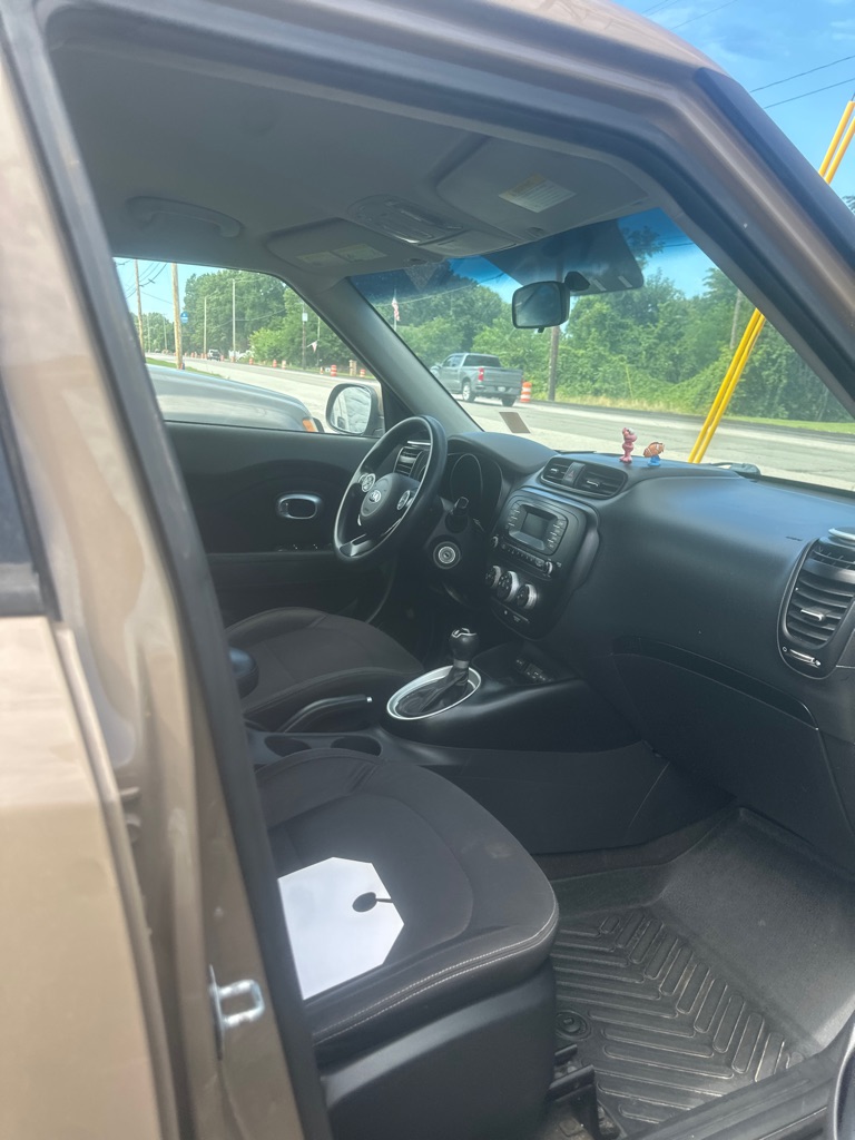 Photo 7 of this KIA SOUL