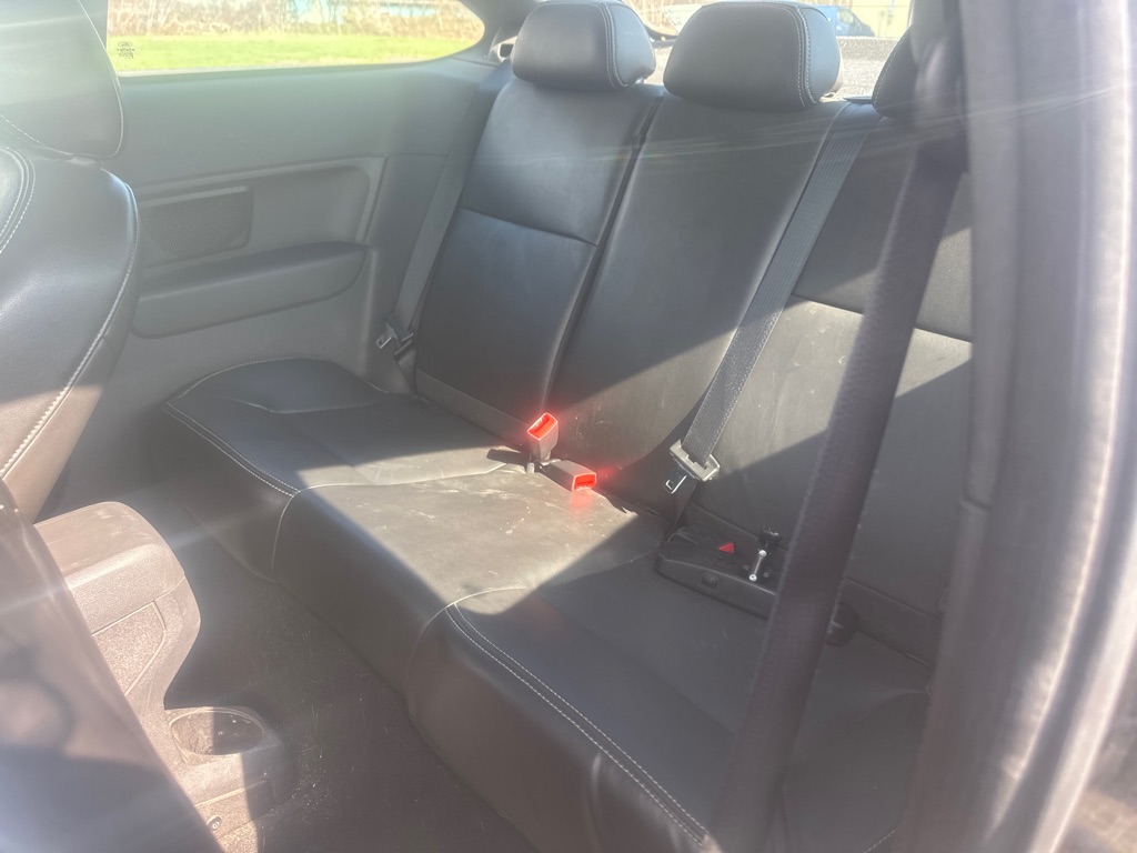 Photo 7 of this FORD FOCUS