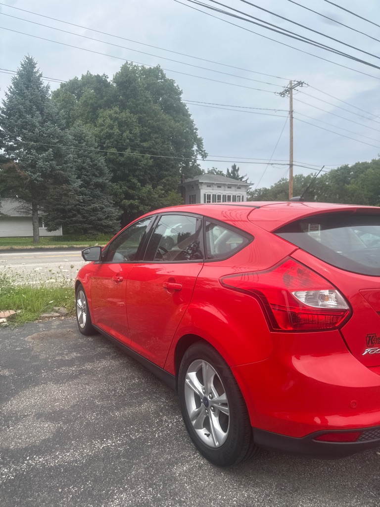 Photo 6 of this FORD FOCUS