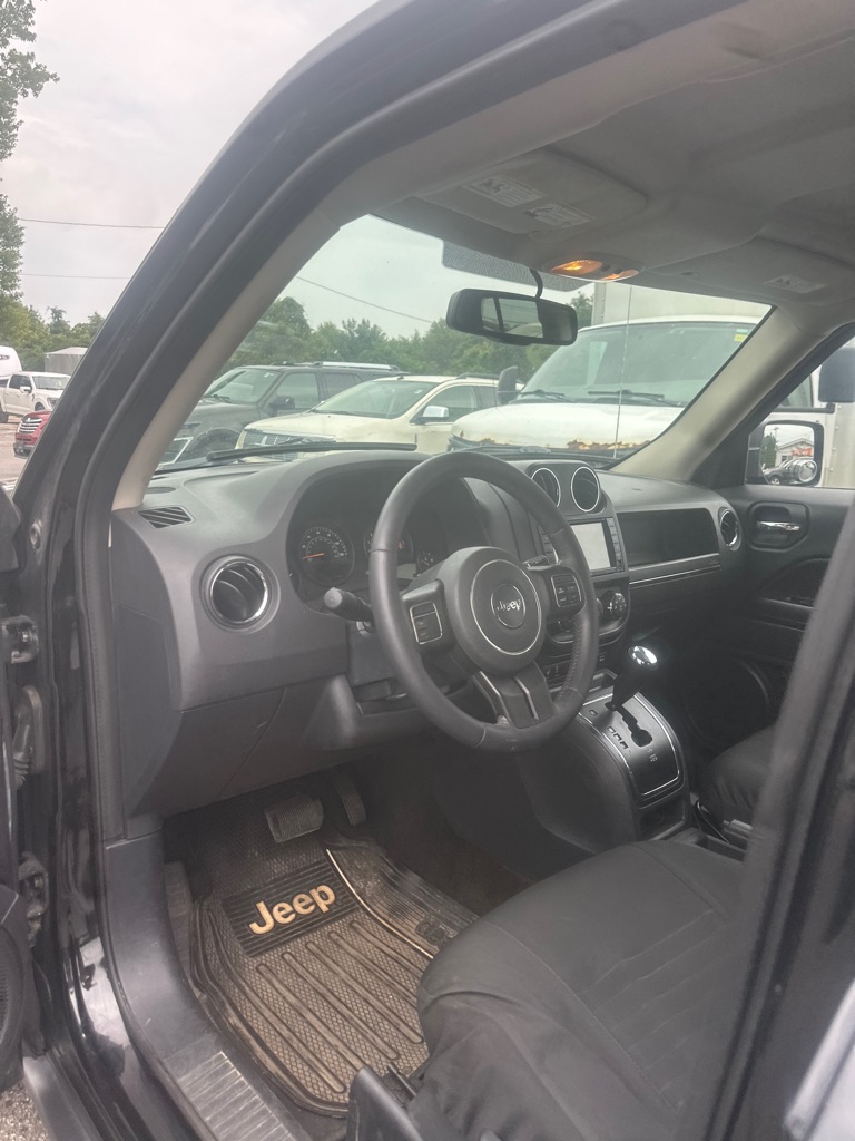 Photo 6 of this JEEP PATRIOT