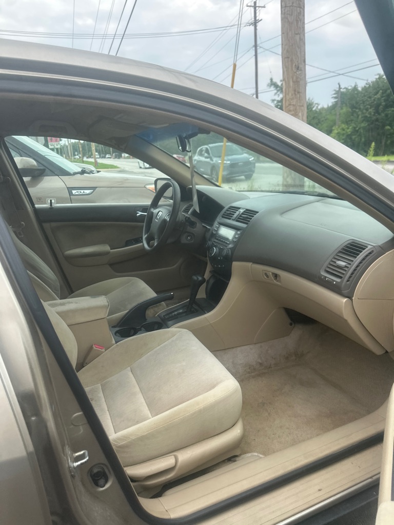Photo 11 of this HONDA ACCORD