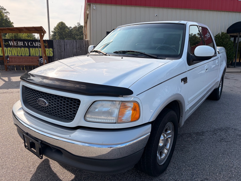 White 2001 Ford F-150 Pickup Truck Rear-Wheel Drive Automatic