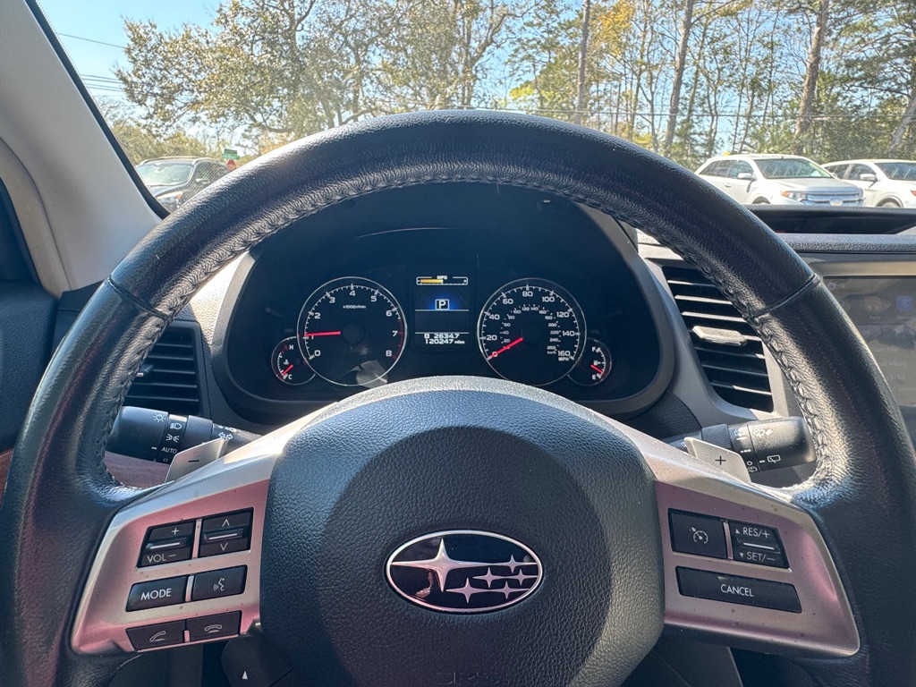 Photo 10 of this SUBARU OUTBACK