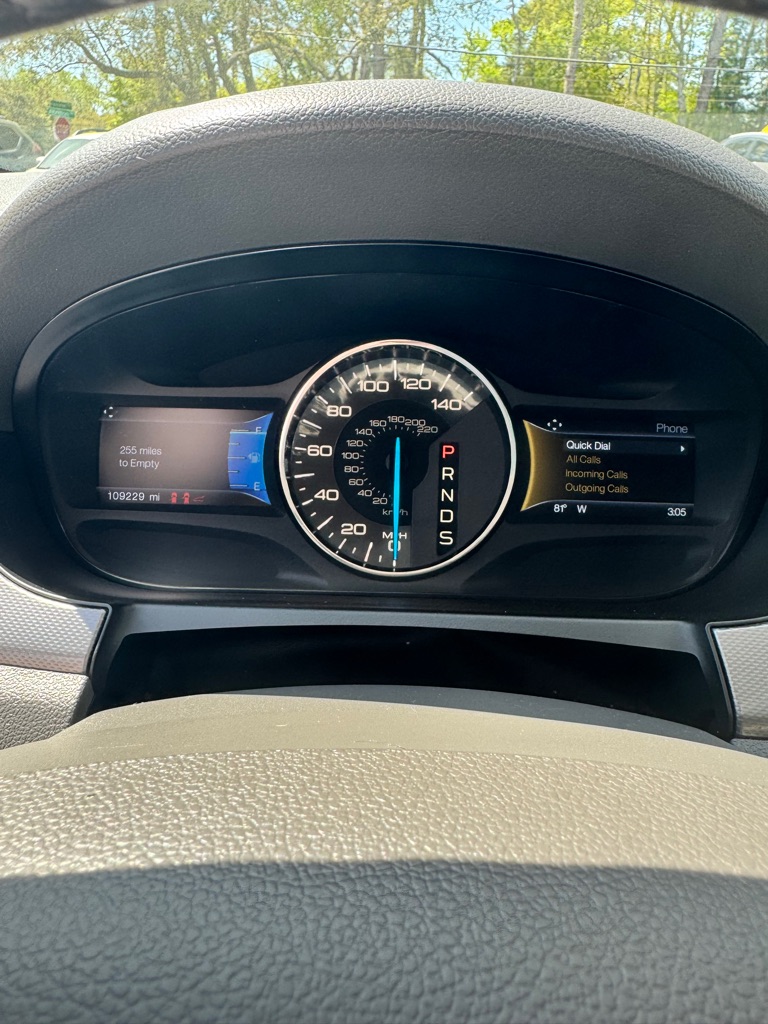 Photo 9 of this FORD EDGE