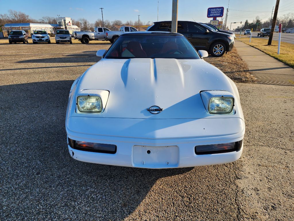Photo 13 of this CHEVROLET CORVETTE