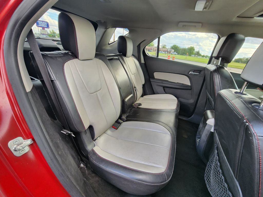 Photo 20 of this CHEVROLET EQUINOX