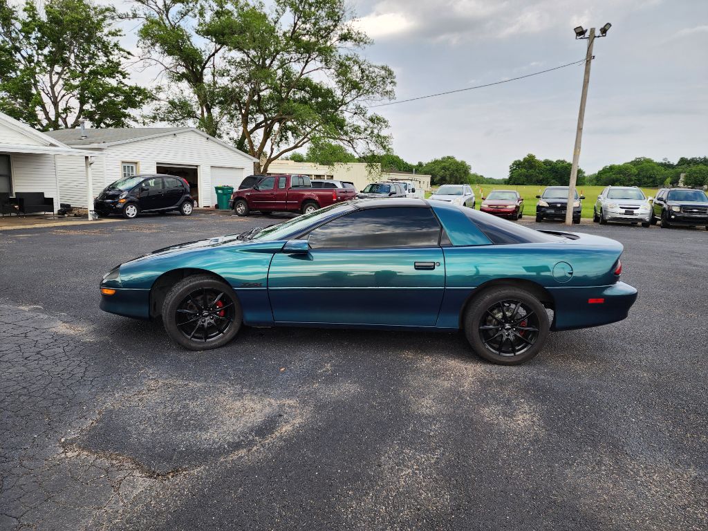 Photo 8 of this CHEVROLET CAMARO