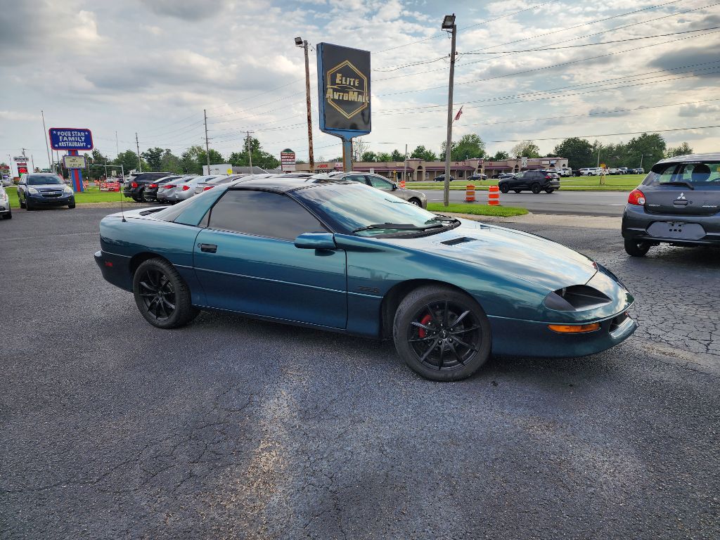 Photo 4 of this CHEVROLET CAMARO