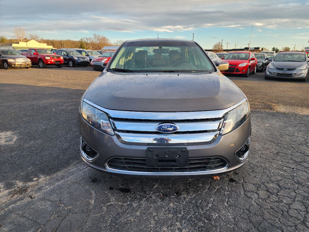 Photo 14 of this FORD FUSION