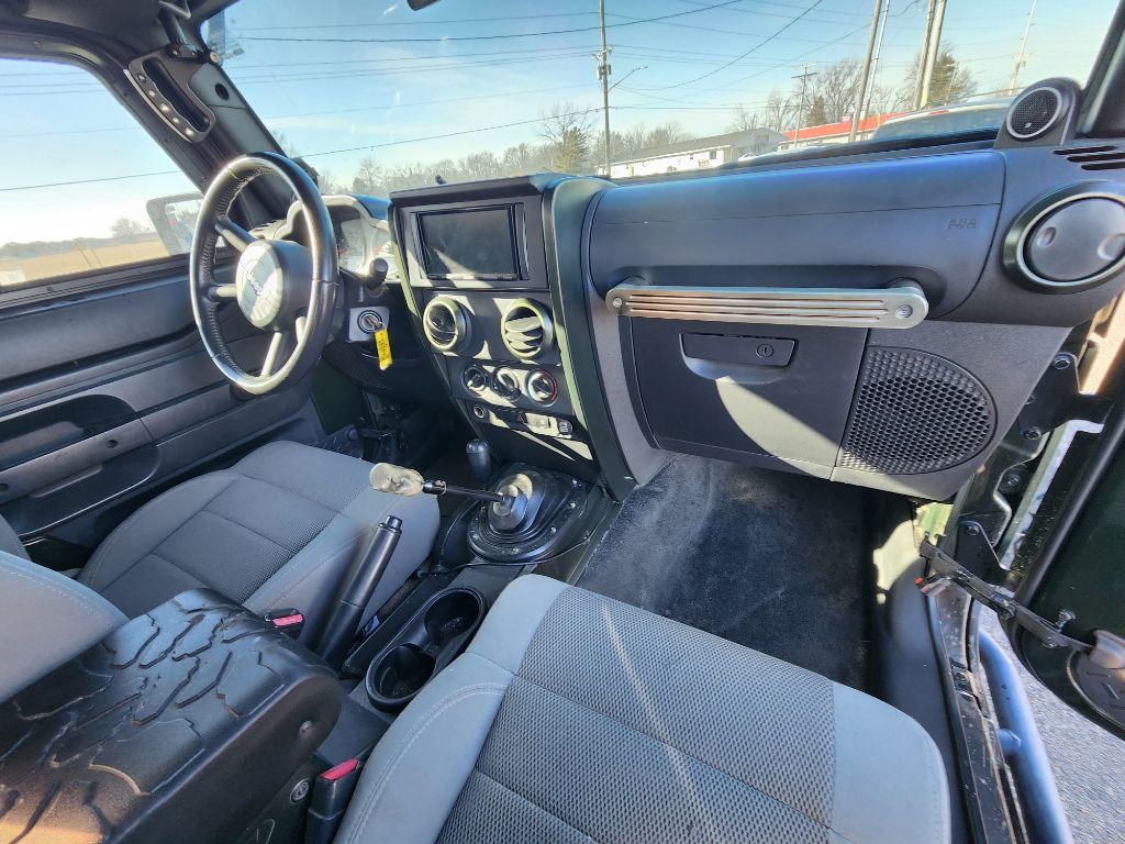Photo 15 of this JEEP WRANGLER