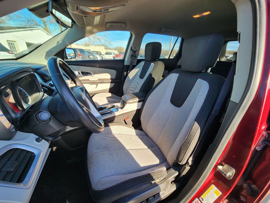 Photo 14 of this GMC TERRAIN