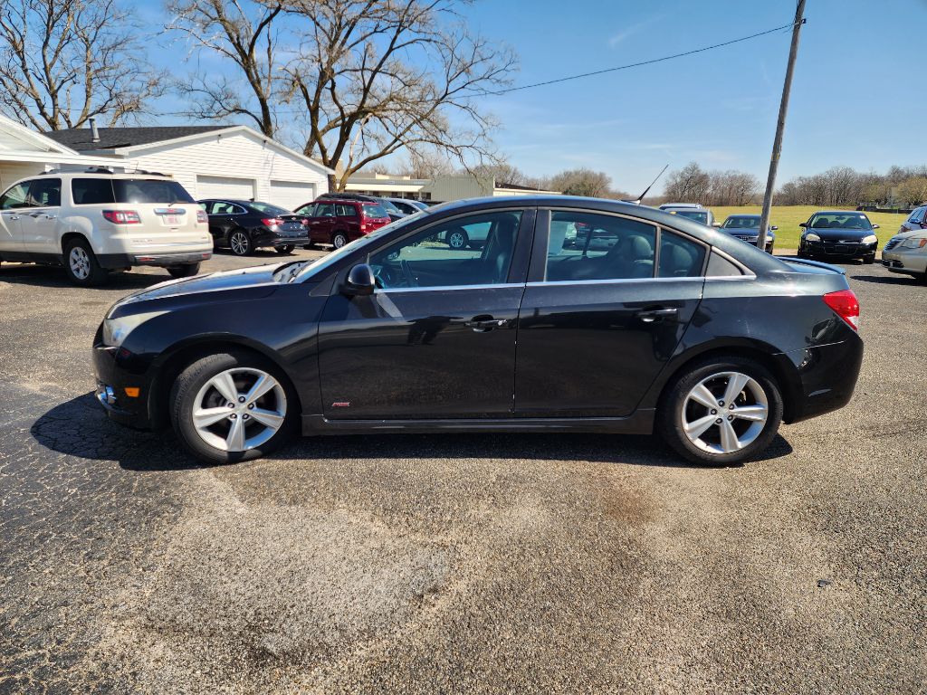 Photo 10 of this CHEVROLET CRUZE