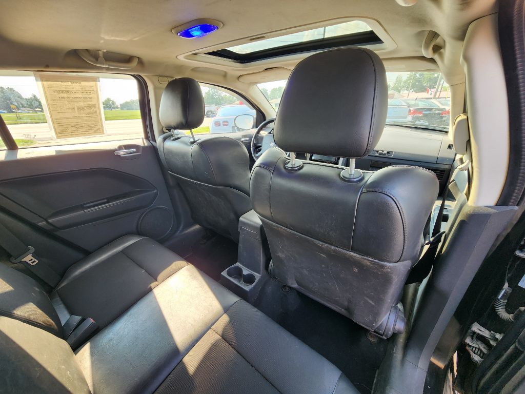 Photo 17 of this DODGE CALIBER
