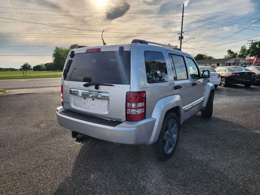 Photo 3 of this JEEP LIBERTY