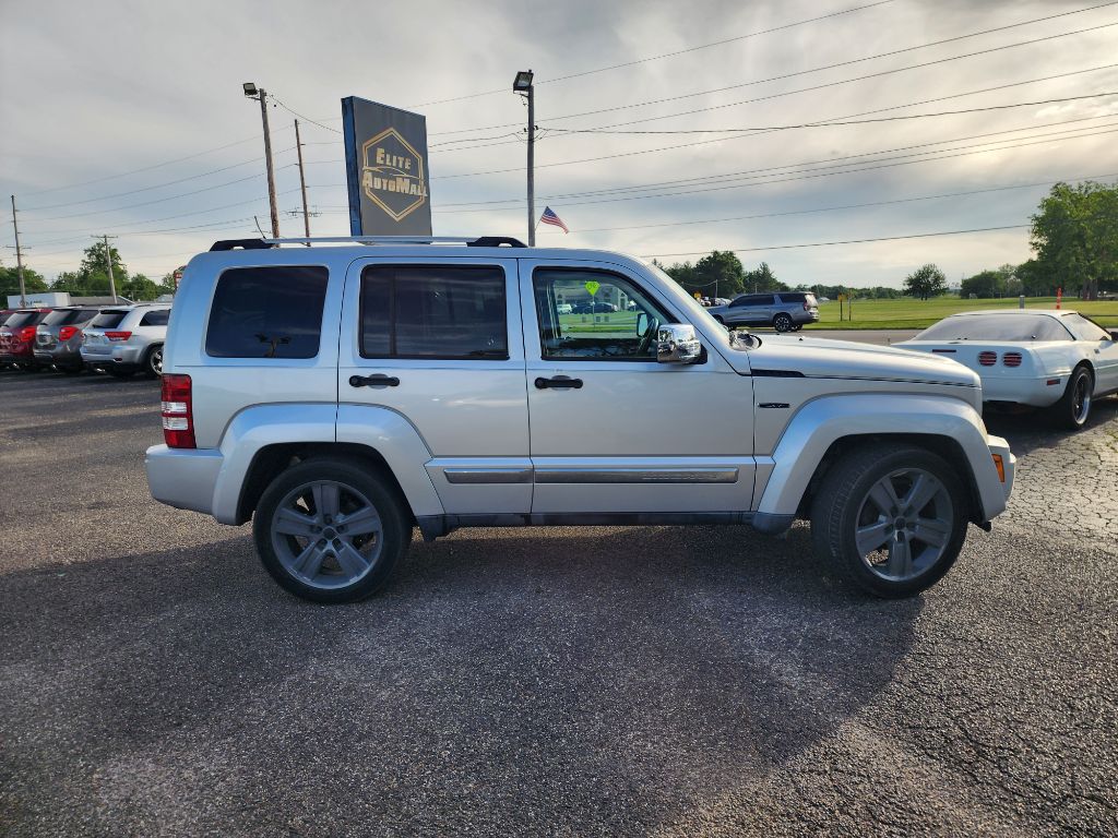 Photo 4 of this JEEP LIBERTY