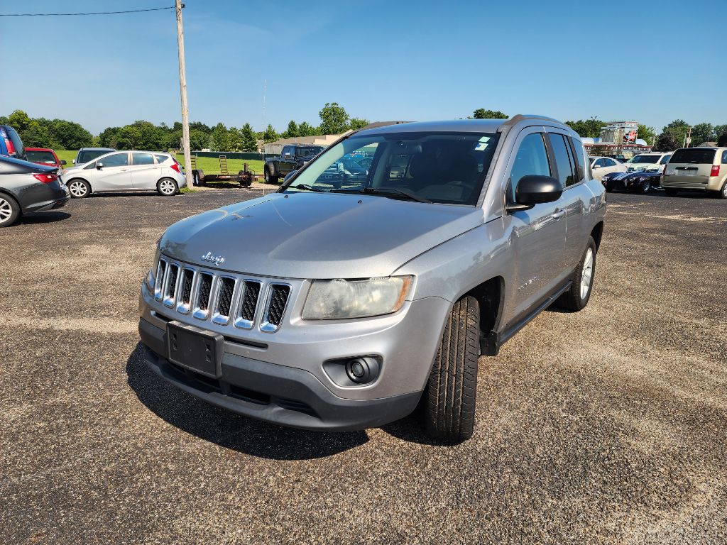 Photo 11 of this JEEP COMPASS