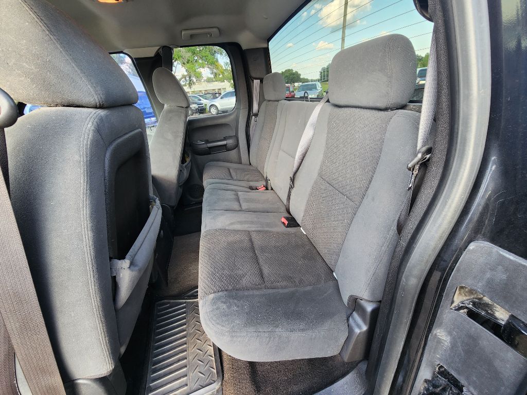 Photo 17 of this CHEVROLET SILVERADO 1500