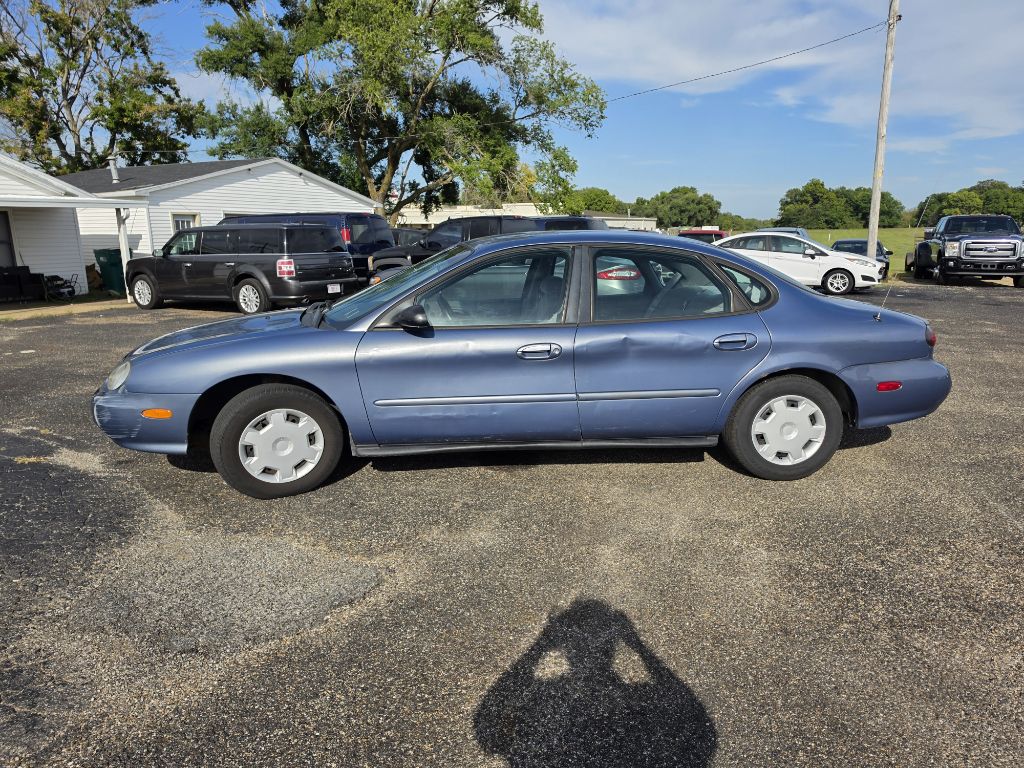 Photo 9 of this FORD TAURUS