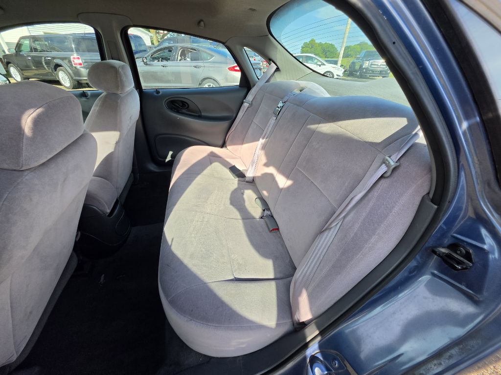 Photo 15 of this FORD TAURUS