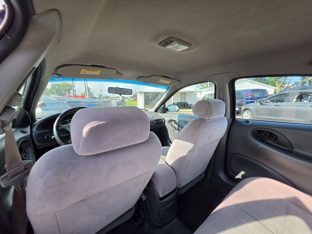 Photo 17 of this FORD TAURUS