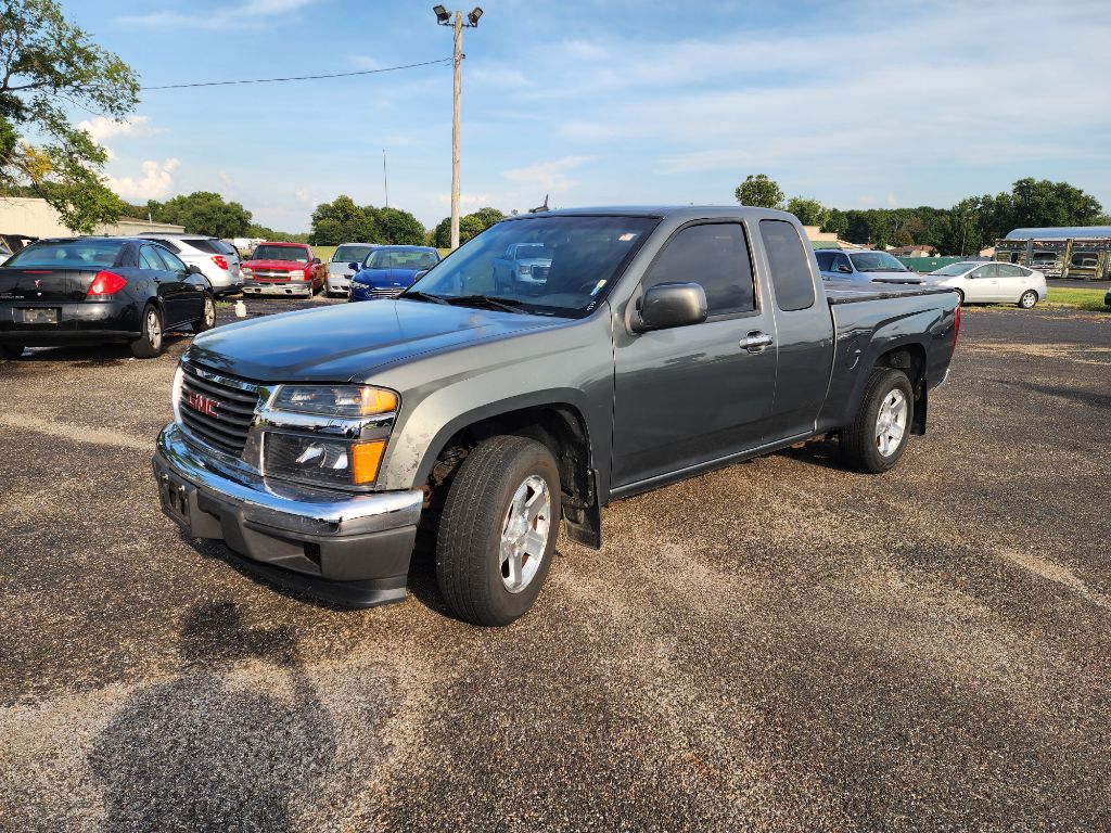 Photo 55 of this GMC CANYON