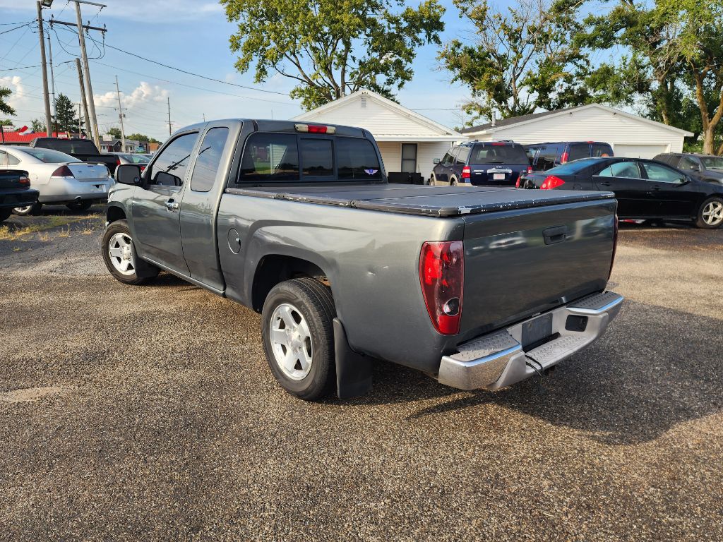 Photo 7 of this GMC CANYON
