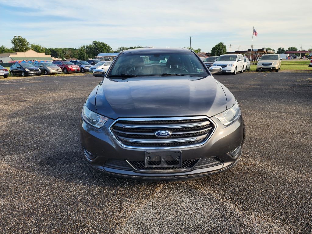 Photo 12 of this FORD TAURUS